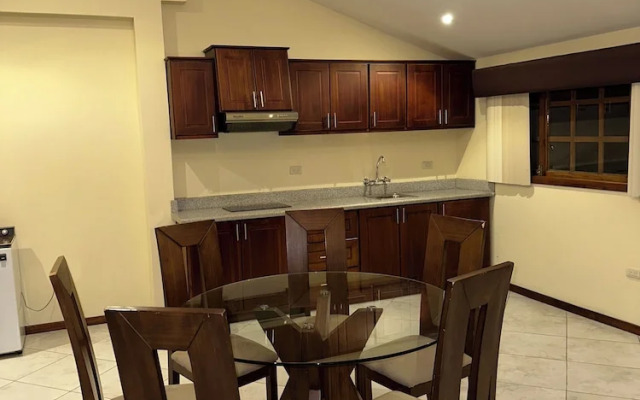 Hotel & Suites El Quijote