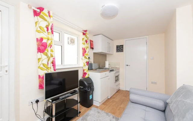 Modern Studio Apartments in Castle St