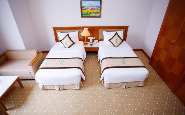 A25 Luxury Hotel