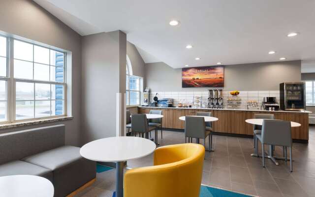 Microtel Inn & Suites by Wyndham Independence