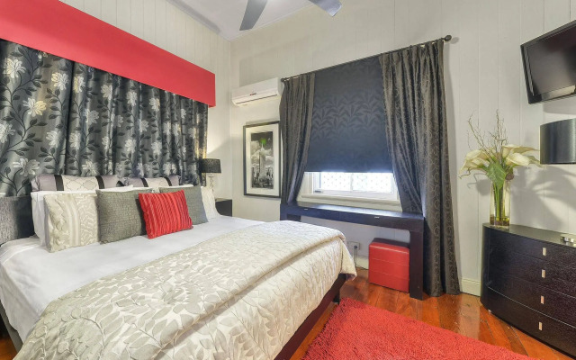 One Thornbury Boutique B&B