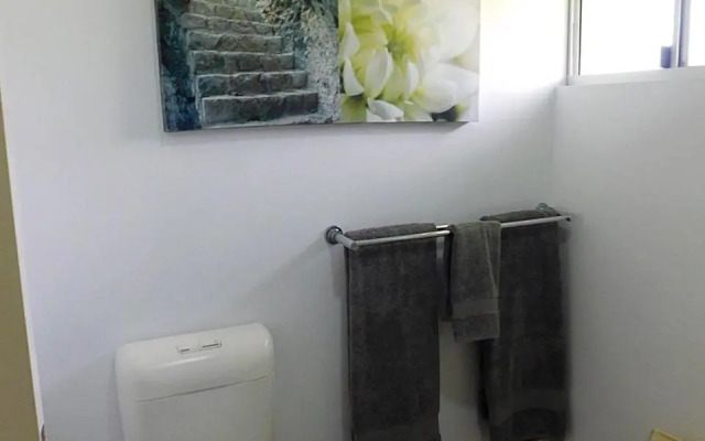 Watersons at Airlie Central Apartments