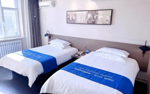 Jinjiang Inn Select Chifeng Railway Station