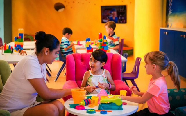 Family Luxury Suites by Velas Vallarta - All Inclusive