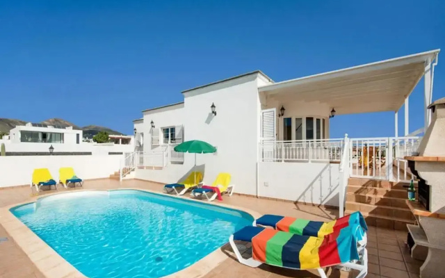 Villa Diama With 3 Bedrooms and 2 Bathrooms