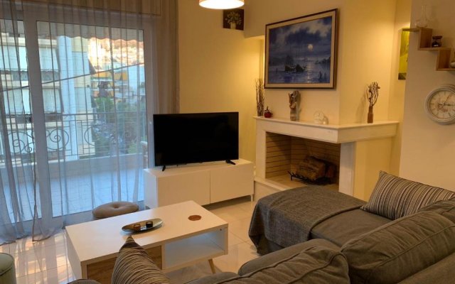 New luxury apartment in central suburb of Athens