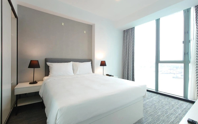 Grand Bay View Hotel