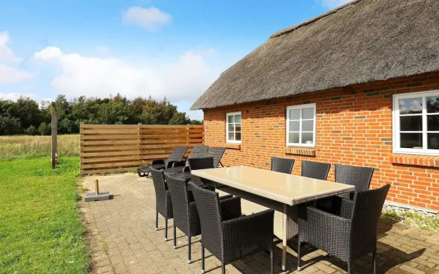 8 Person Holiday Home in Ulfborg-by Traum
