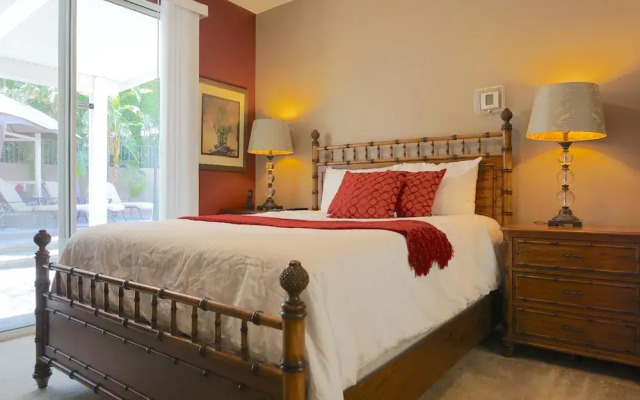 PS017 5 Bedroom Holiday home By Senstay