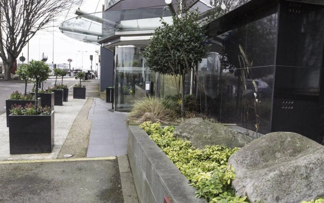 Crowne Plaza London Ealing by IHG