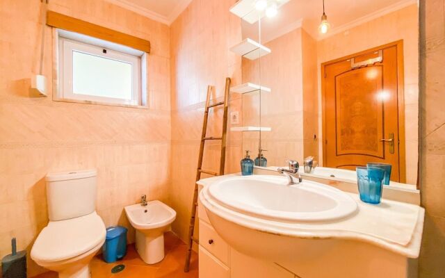 Casa Condomnio do Mar - 8 Minutos da Praia