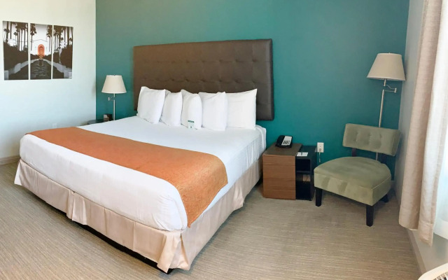 Redac Gateway Hotel In Torrance