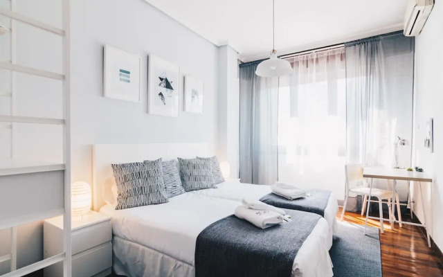 Zumalakarregi Apart. by People Rentals