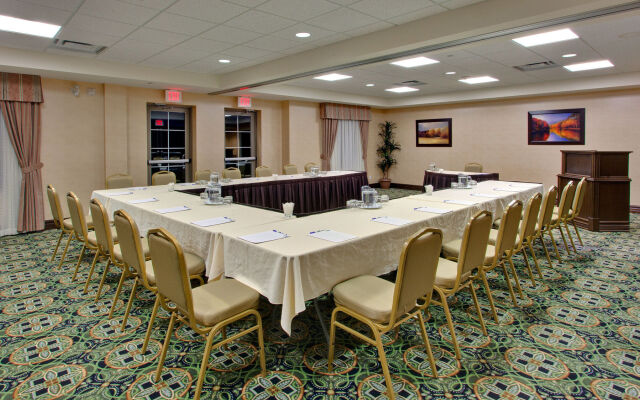 Holiday Inn Express & Suites Huntsville by IHG
