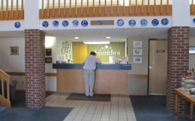 Tivoli Inn And Suites