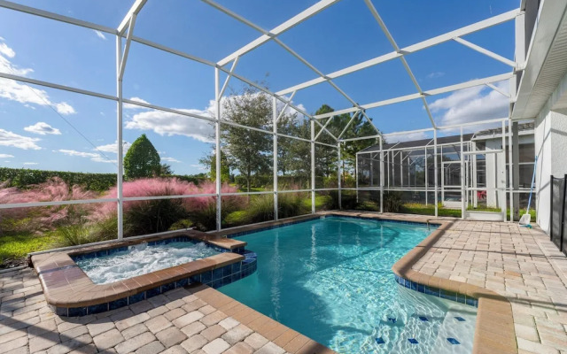 Magical 6BR Villa Pool Themed Room