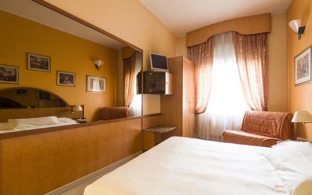 Hotel Carrobbio