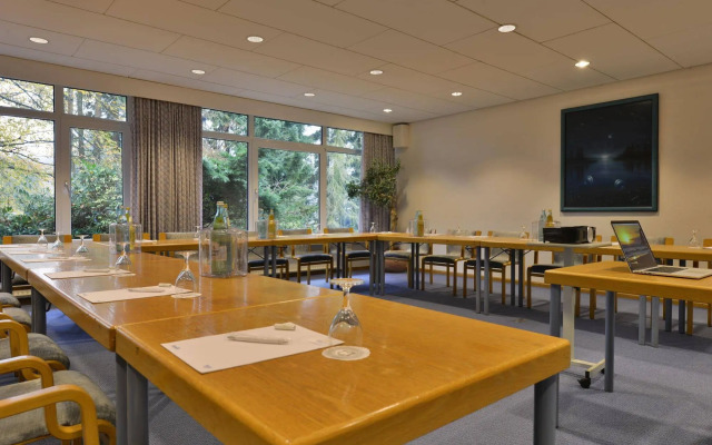 Greenline Hotel Holst