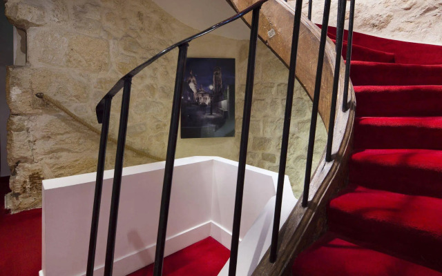 Hôtel Lion d'Or Louvre