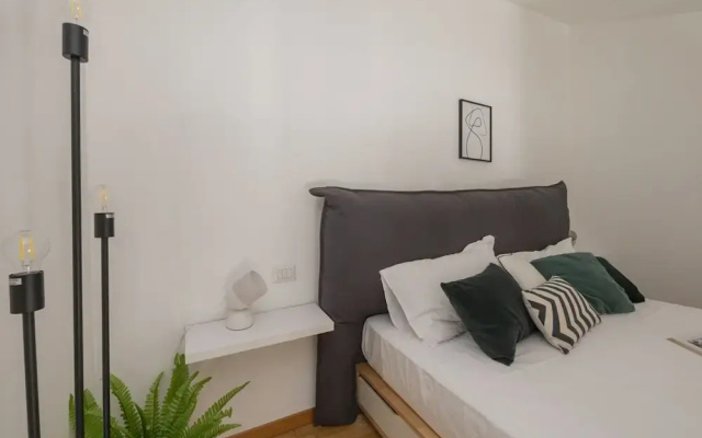 Fiori - Bright Stylish Loft in the Heart of Brera