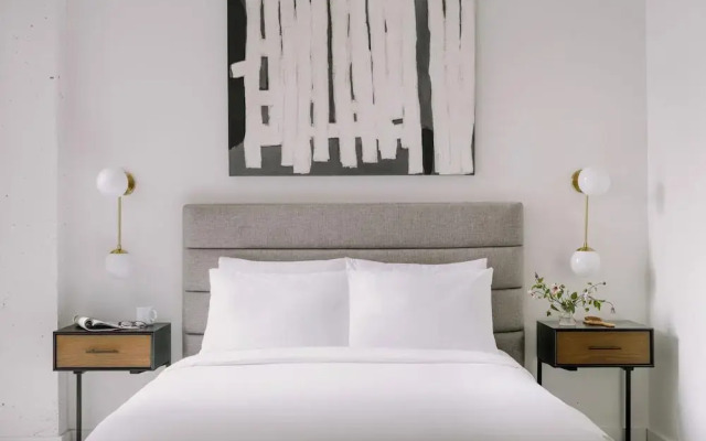 Sonder by Marriott Bonvoy Court Square Apartments Long Island City
