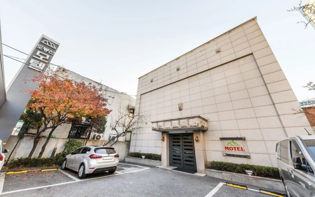 Dobong Dobongsan Motel