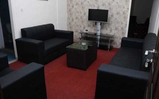 Seleen Hotel Suites