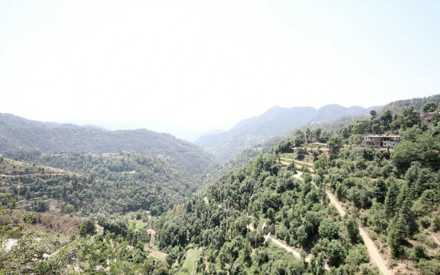 OYO 14106 Home Exotic Hill View Shoghi