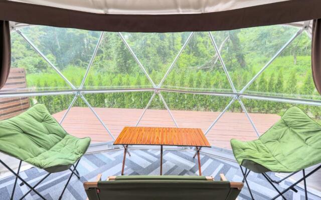 Glamping Resort Varie