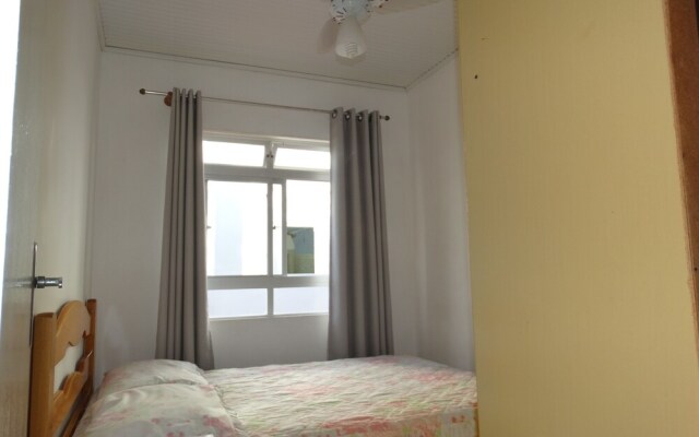 Apartment 2D with 1 Suite & View - 235