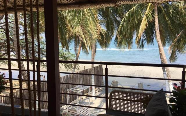 The Cantamar Beach Hostel