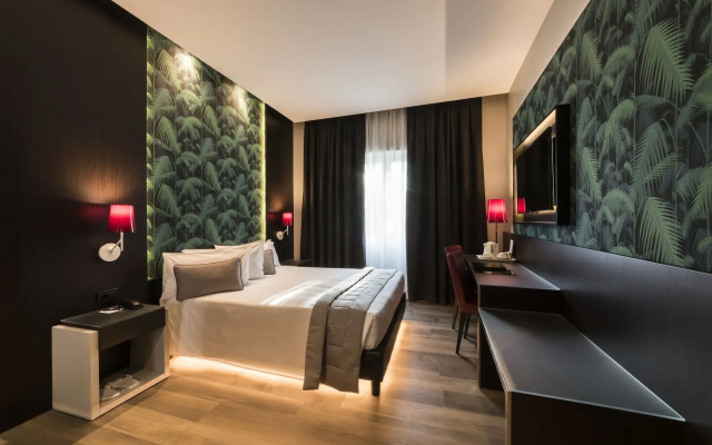 Manin Hotel
