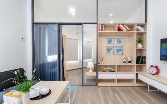 Spotlight Hotel