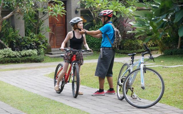 Ubud Raya Hotel