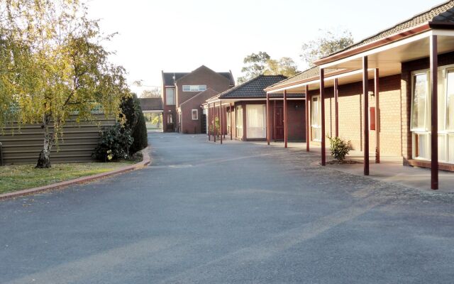 Victoriana Motor Inn