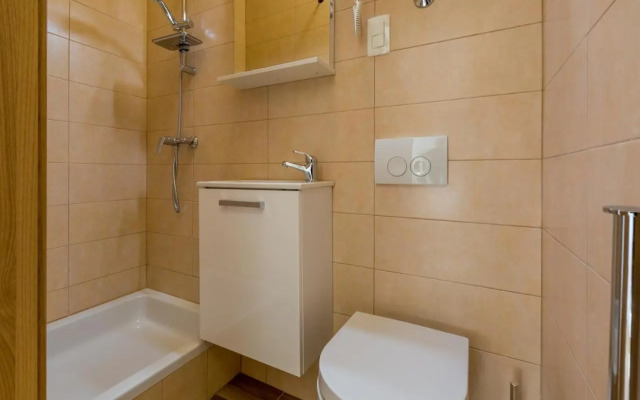 Beach Apartments Center