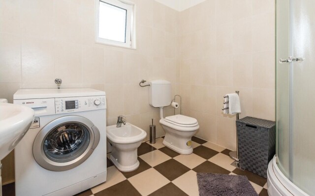 Awesome Home in Kalebova Luka With Wifi and 6 Bedrooms