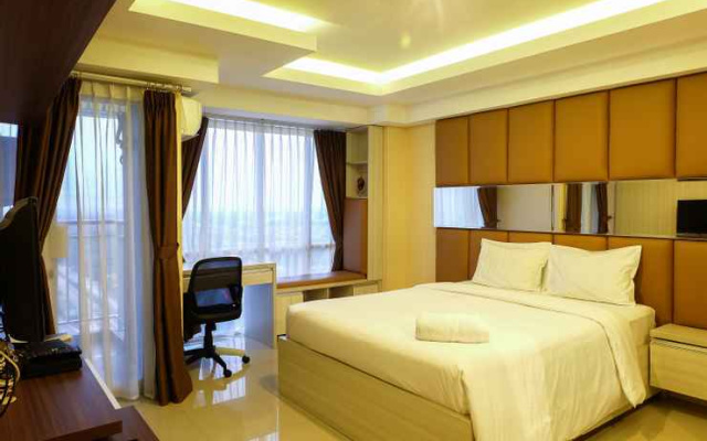 H Residence Modern Furnished 18th Floor Unit 30 by Travelio