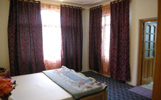 Harwan Resort