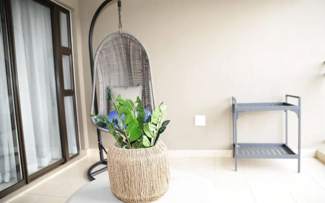 Vonzee apartment on Palmview Estate.