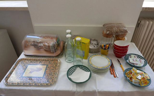 SANTANGELA Hostel & Rooms