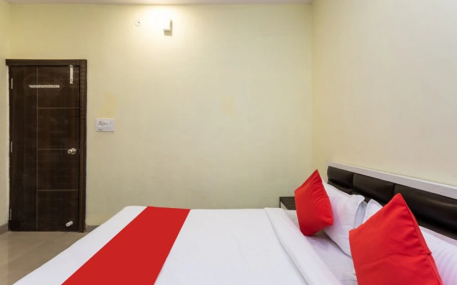 OYO Flagship 33019 Sartaaj