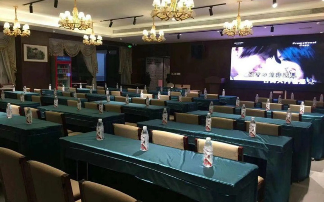 Zmax Hotel Guangzhou Xintang Metro Station Xidahua – Business – Guangzhou