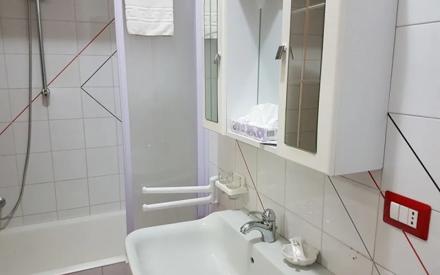 Bed  Breakfast La Rosa Dei Venti Cinecitt