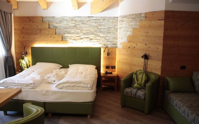 Lupo Bianco Wellness & Walking Hotel