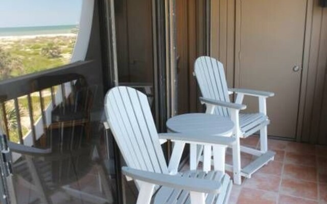 Hibiscus B203 2 Bedroom Condo