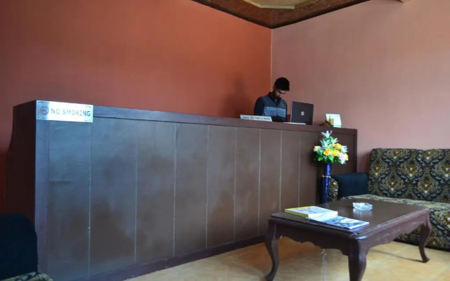 Hotel Luxury Inn