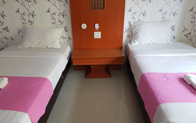PoonSook Resident Hotel