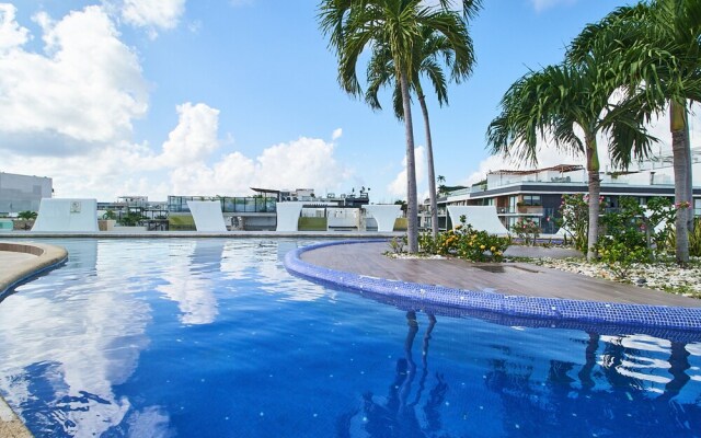 Siaan Luxury Condos 201 By Lockey