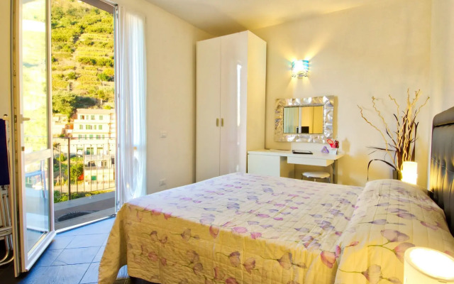 Cinqueterre Residence